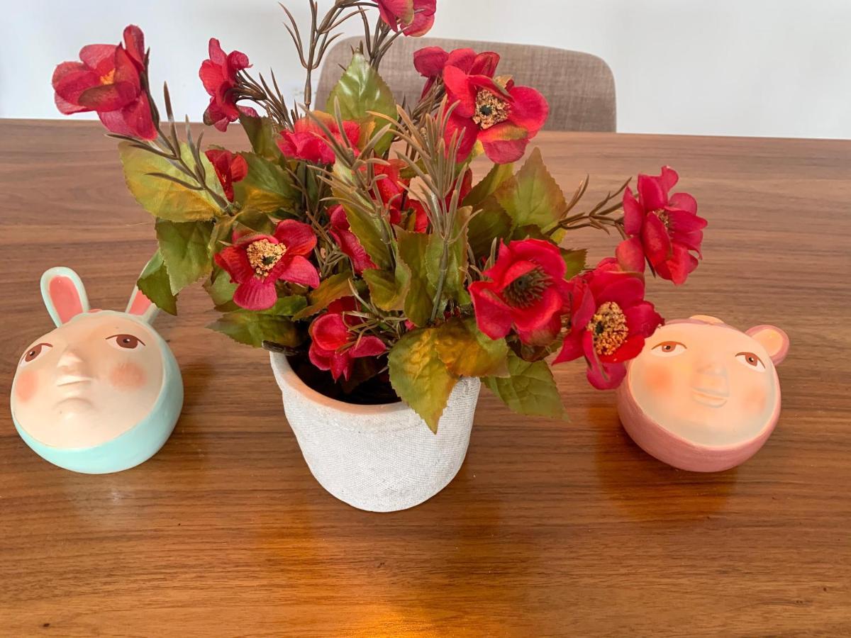 Charming Apartment In Downtown - Home Aris 301 메딜린 외부 사진